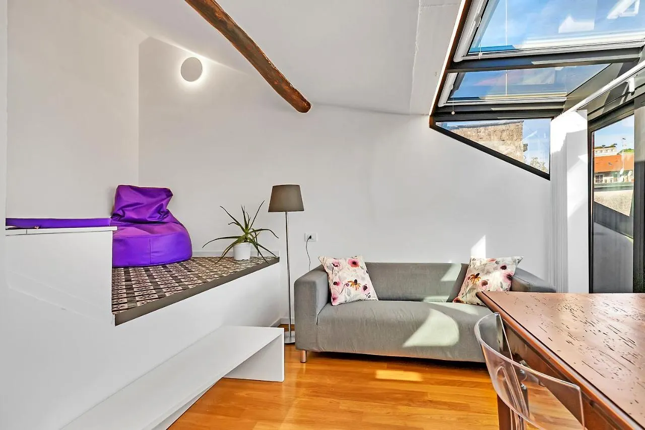 Cosmopolitan Apartment Milan 0*,  Italy