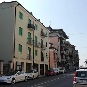 https://lion-trionfante.hotelinveneto.com